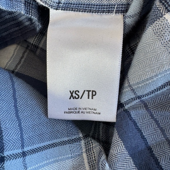 Express Blue and White Plaid Flannel Button Down Shirt Size XS - Picture 5 of 8